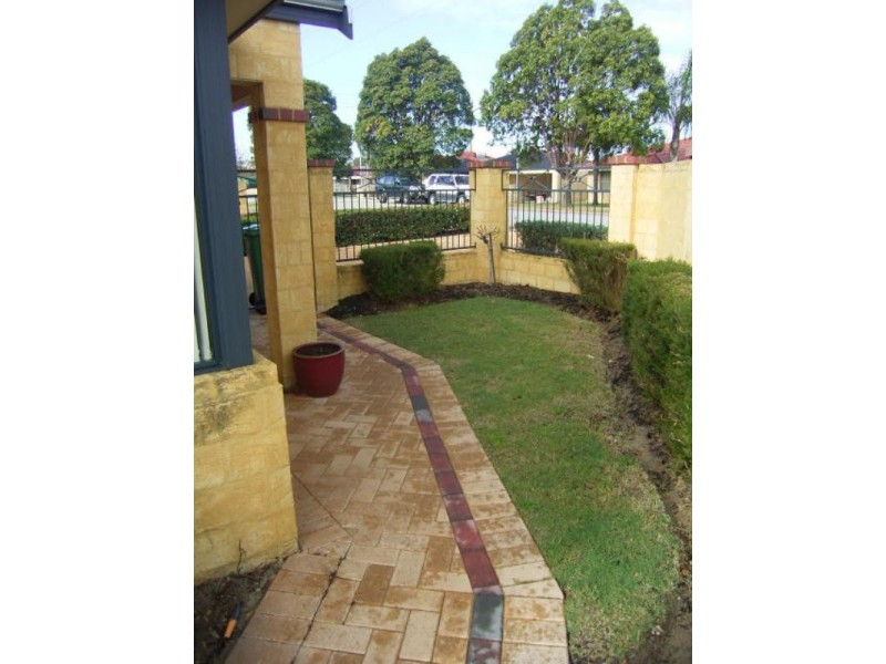 129 Knutsford Avenue, Rivervale WA 6103