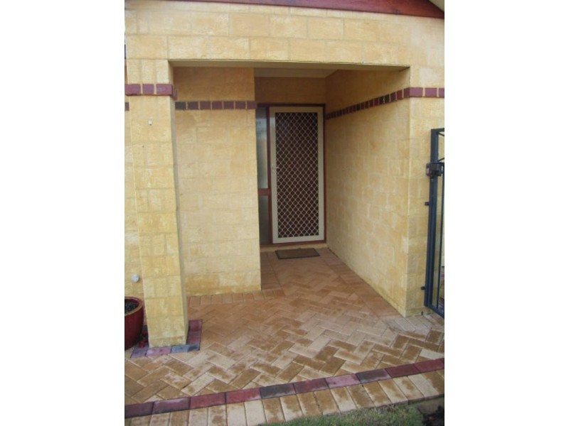 129 Knutsford Avenue, Rivervale WA 6103