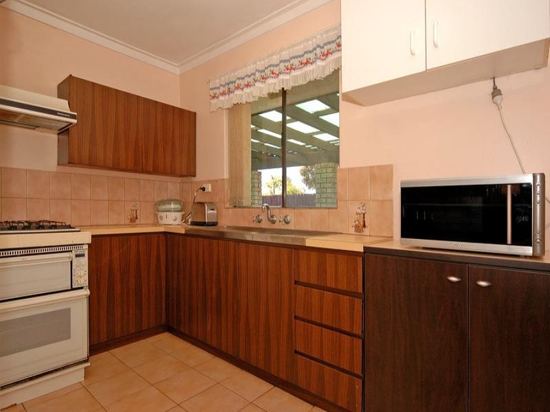 16B Thorburn Avenue, Beechboro WA 6063