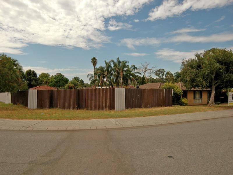 3 Barlee Way, Beechboro WA 6063