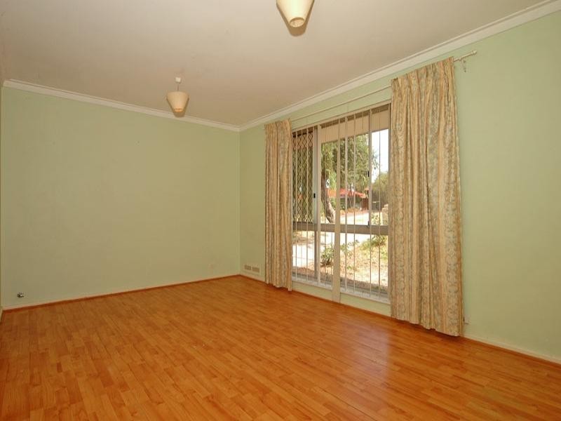 3 Barlee Way, Beechboro WA 6063