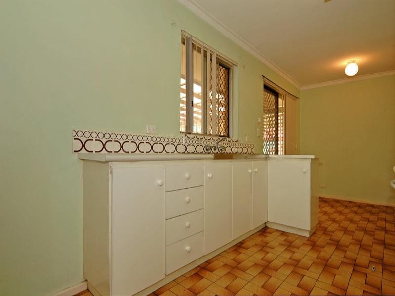 3 Barlee Way, Beechboro WA 6063