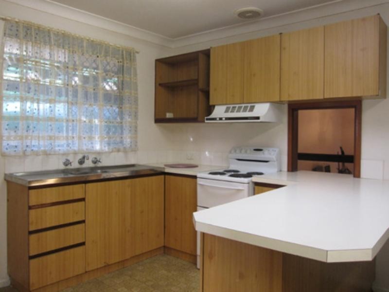 4 Cockram Place, Beechboro WA 6063