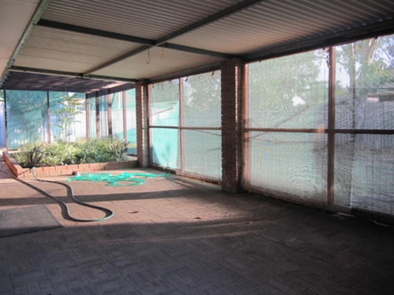 4 Cockram Place, Beechboro WA 6063