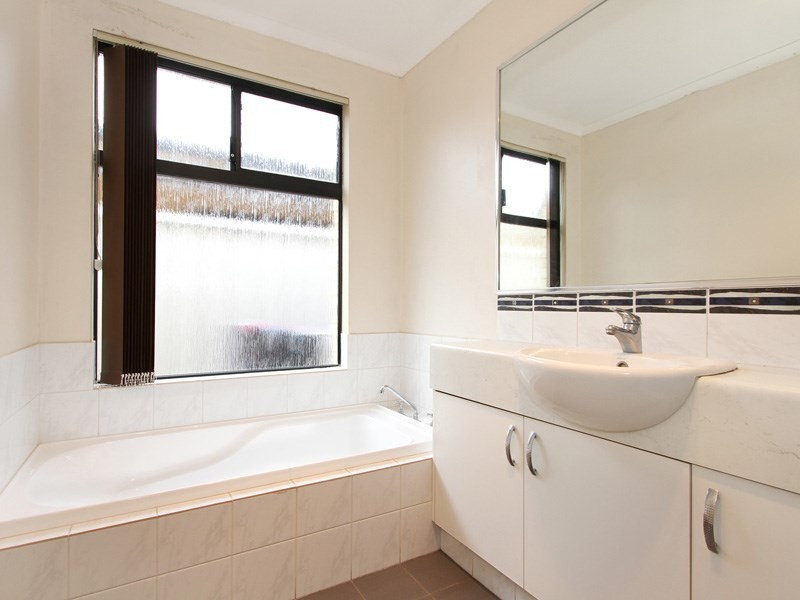 243 Bennett Springs Drive, Beechboro WA 6063