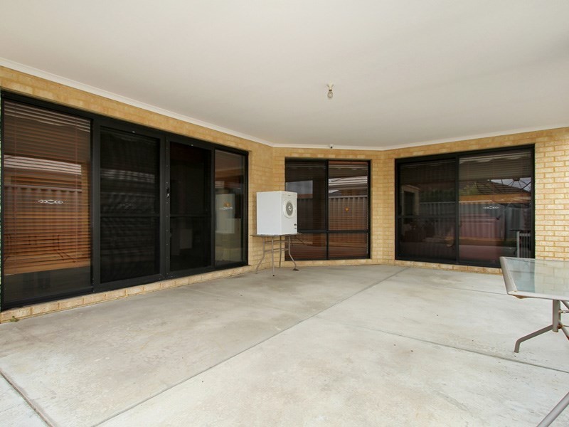 243 Bennett Springs Drive, Beechboro WA 6063