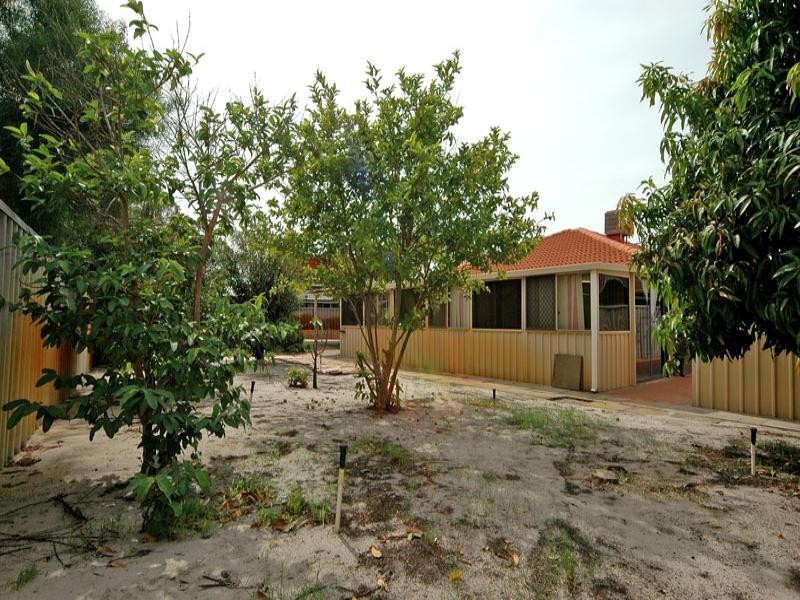 7 Congo Place, Beechboro WA 6063