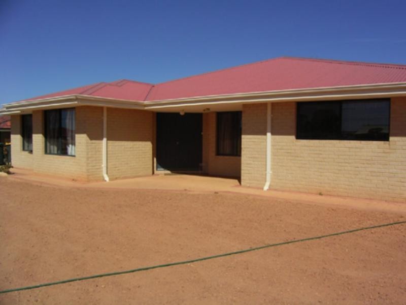 1829 West Swan Road, Caversham WA 6055