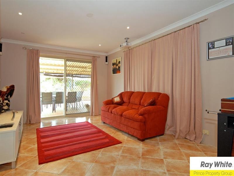 6 Nettia Place, Beechboro WA 6063