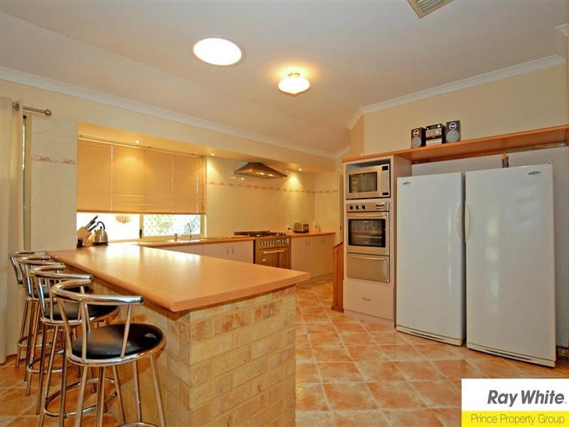6 Nettia Place, Beechboro WA 6063