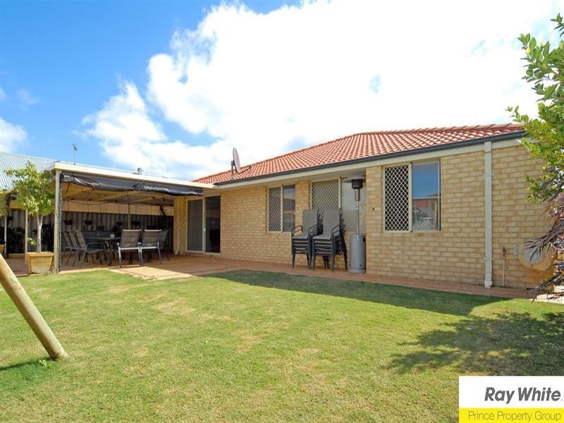 6 Nettia Place, Beechboro WA 6063