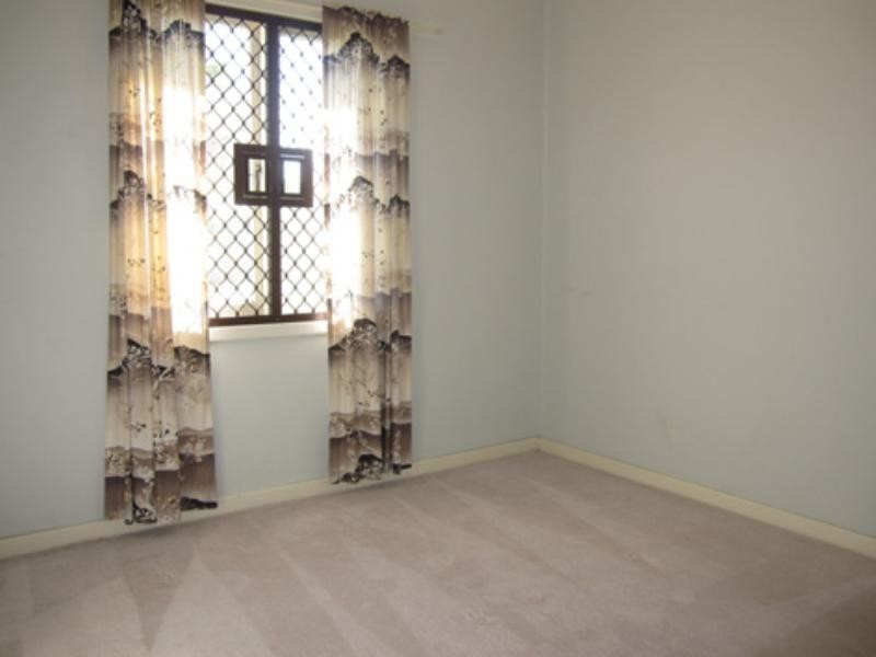 9 Altone Road, Lockridge WA 6054