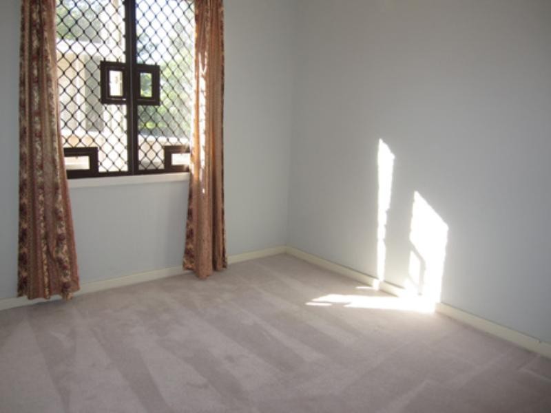 9 Altone Road, Lockridge WA 6054