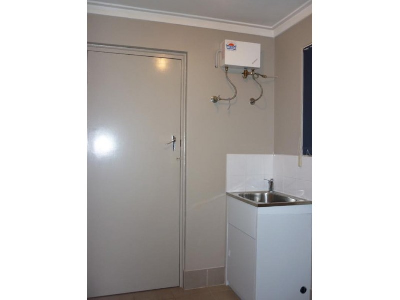 101B Howes Crescent, Dianella WA 6059