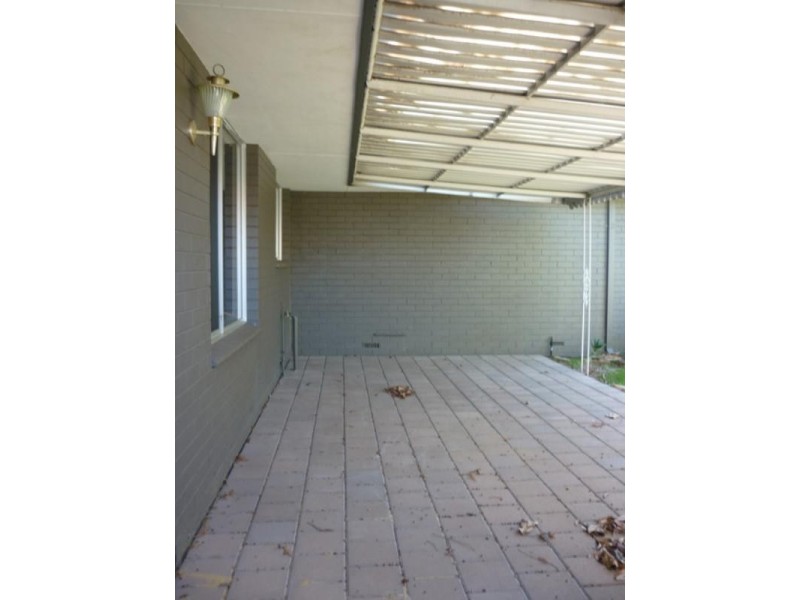 101B Howes Crescent, Dianella WA 6059