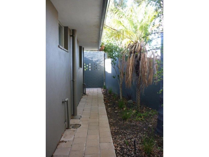 101B Howes Crescent, Dianella WA 6059