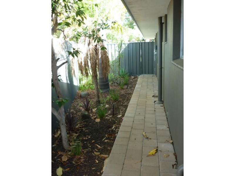 101B Howes Crescent, Dianella WA 6059