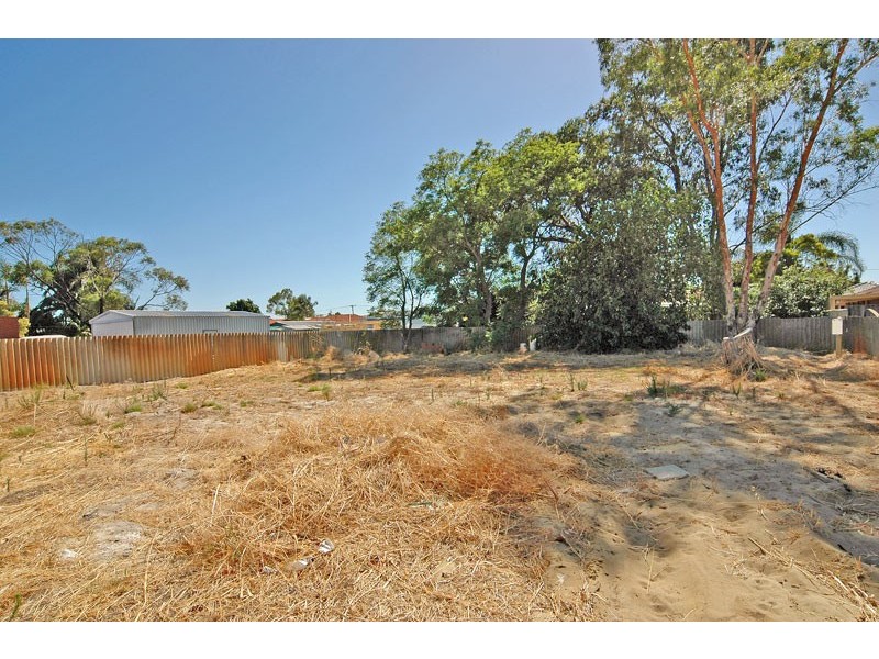 4a Rosmead Avenue, Beechboro WA 6063