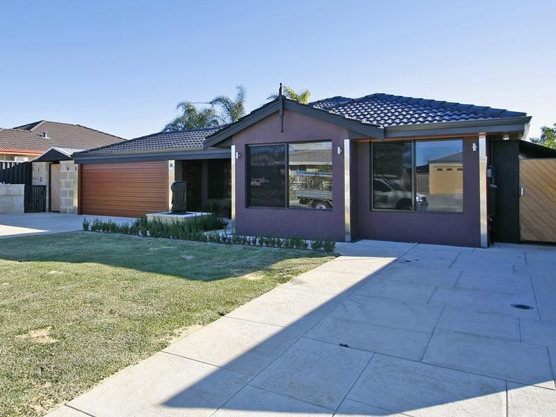 10 Simla Place, Caversham WA 6055
