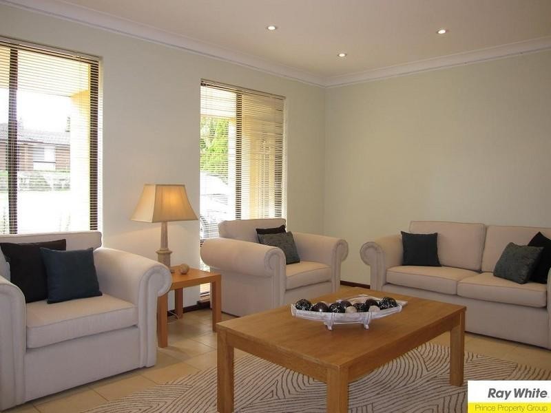 4 Pilkington Circus, Beechboro WA 6063