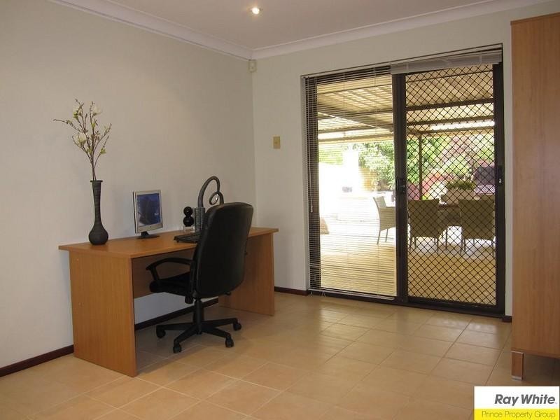 4 Pilkington Circus, Beechboro WA 6063