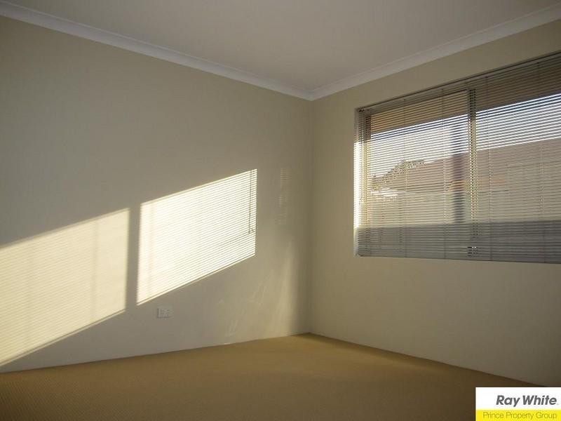 24 Viola Place, Beechboro WA 6063