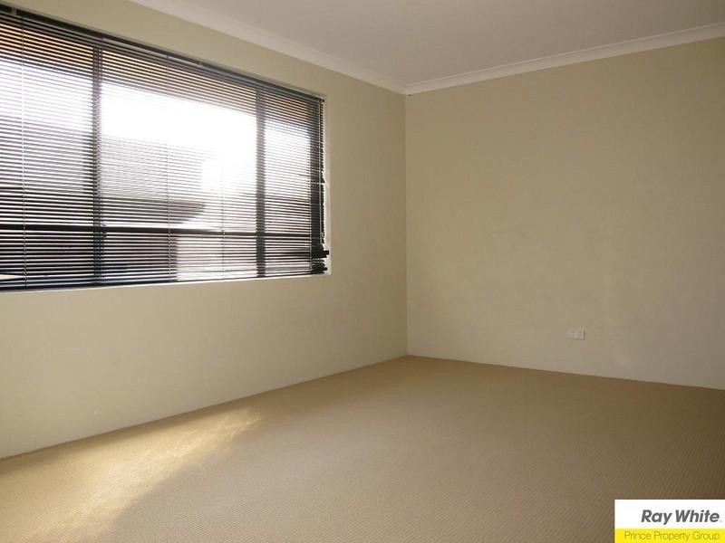 24 Viola Place, Beechboro WA 6063