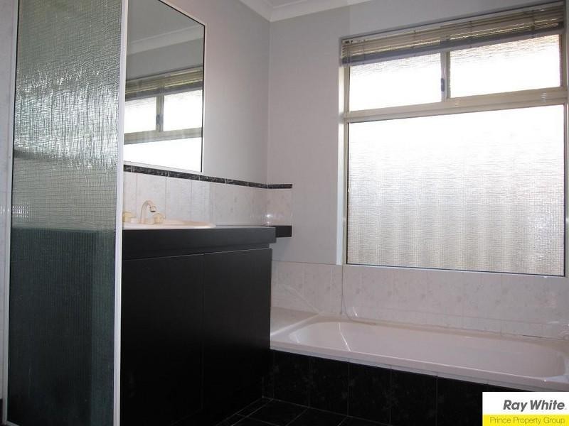 24 Viola Place, Beechboro WA 6063