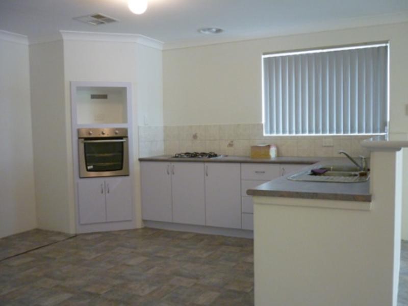 10A Homestead Place, Beechboro WA 6063