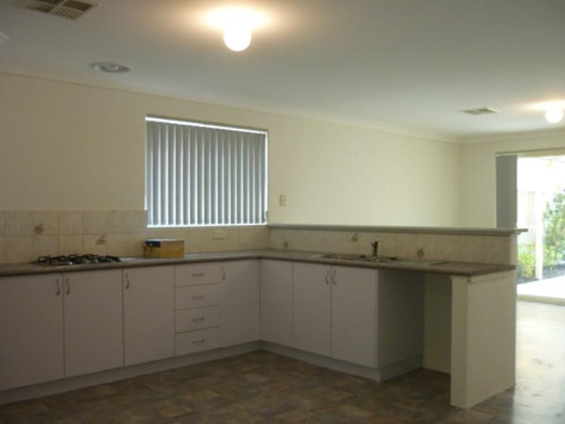 10A Homestead Place, Beechboro WA 6063