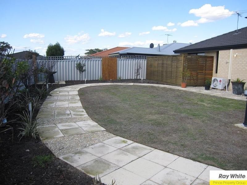 30 Albatross Loop, Beechboro WA 6063