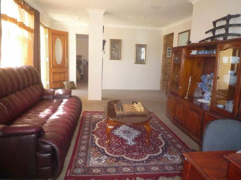 38 Brathwaite Road, Lockridge WA 6054