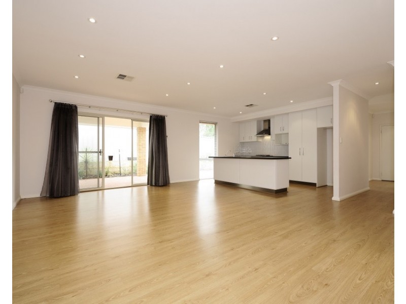 32a Foyle Road, Bayswater WA 6053