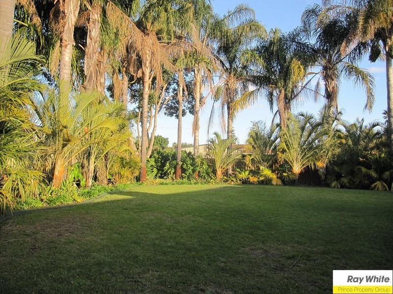 26 Maguire Avenue, Beechboro WA 6063