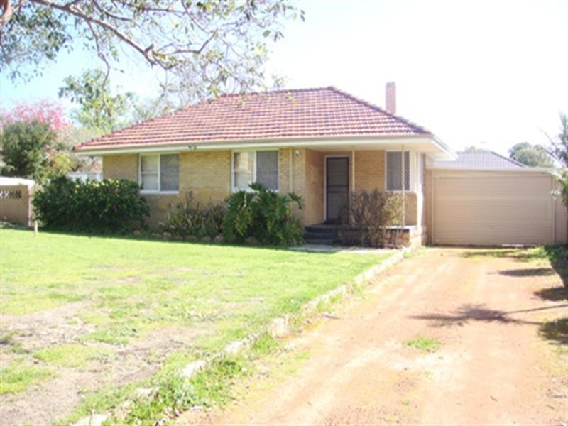 1 Eastdene Circle, Nollamara WA 6061