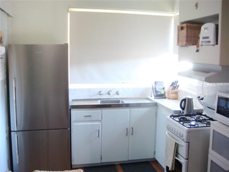 1 Eastdene Circle, Nollamara WA 6061