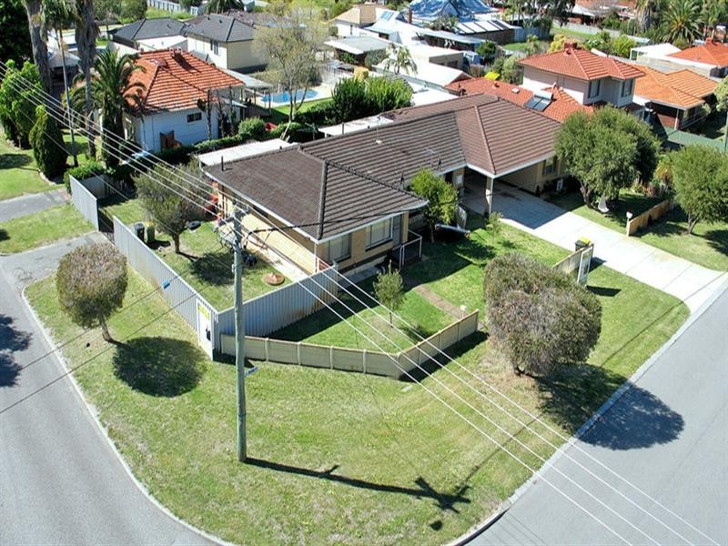 27 Mann Way, Bassendean WA 6054