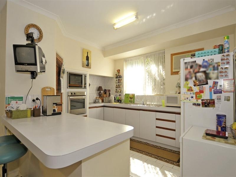 27 Mann Way, Bassendean WA 6054