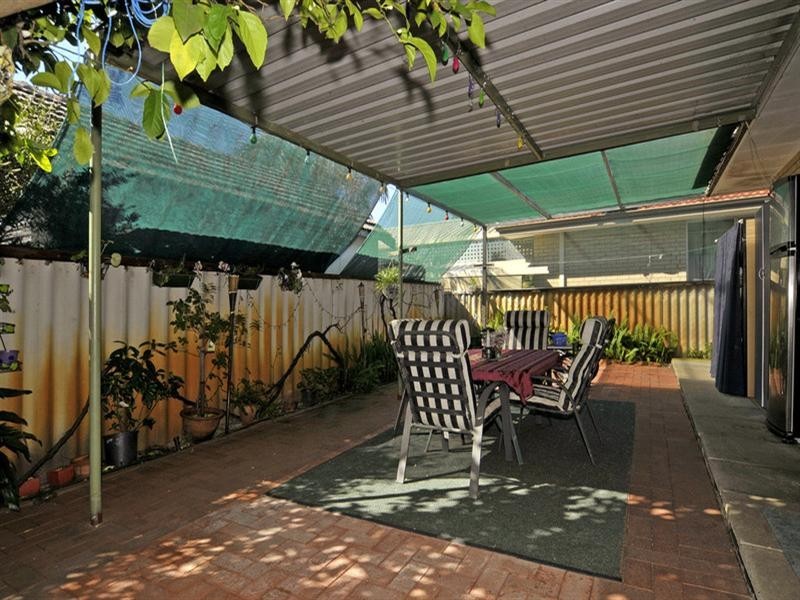 27 Mann Way, Bassendean WA 6054