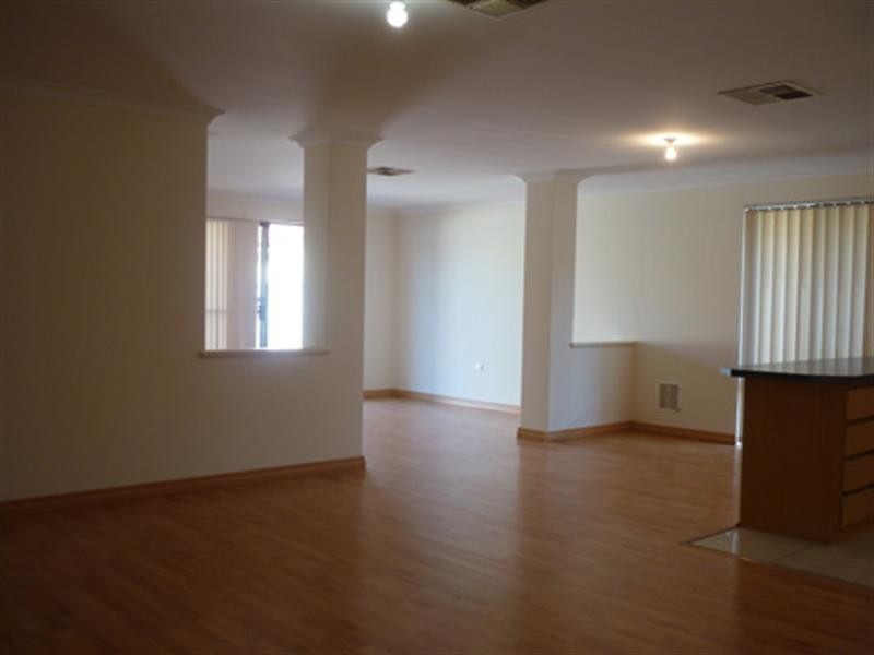 58 Hillwater Prom, Beechboro WA 6063