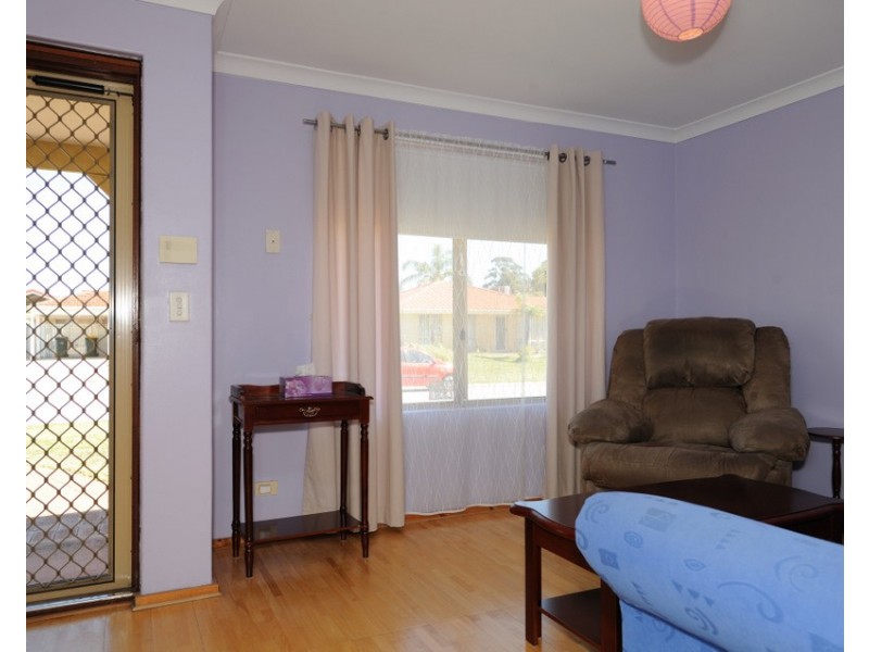 7 Knoll Place, Kiara WA 6054