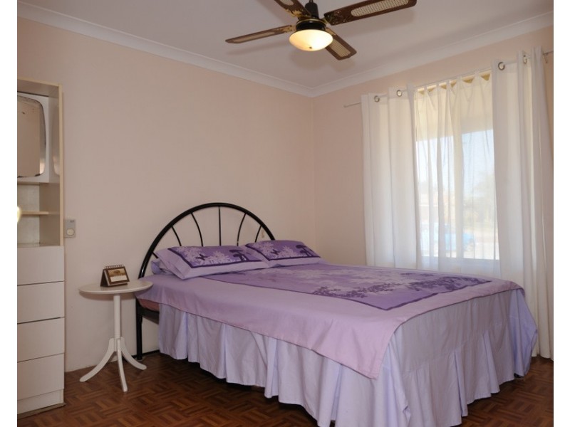 7 Knoll Place, Kiara WA 6054