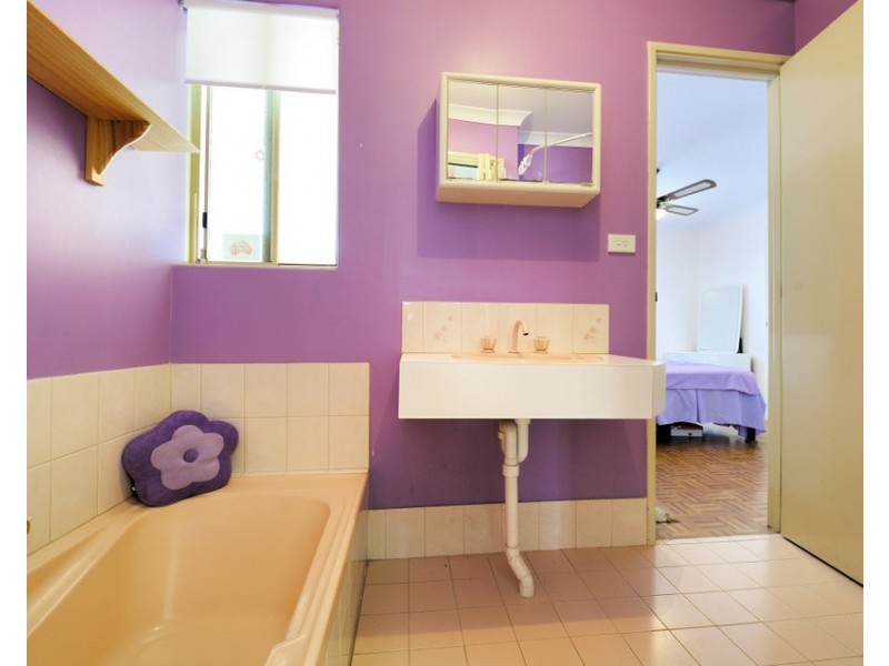 7 Knoll Place, Kiara WA 6054