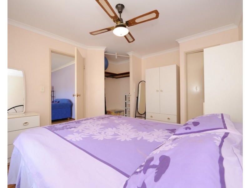 7 Knoll Place, Kiara WA 6054