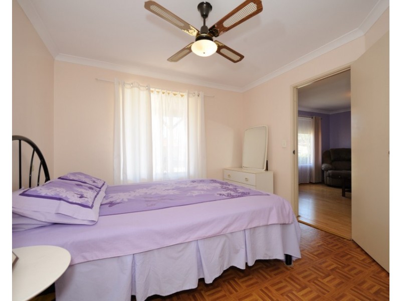 7 Knoll Place, Kiara WA 6054