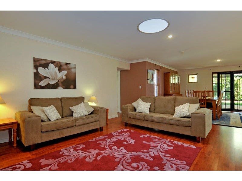 5A Gray Close, Kiara WA 6054