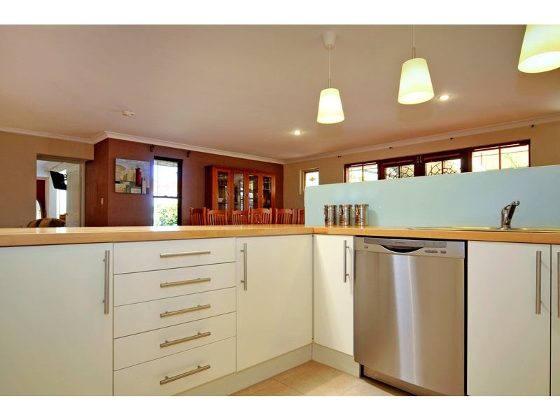 5A Gray Close, Kiara WA 6054