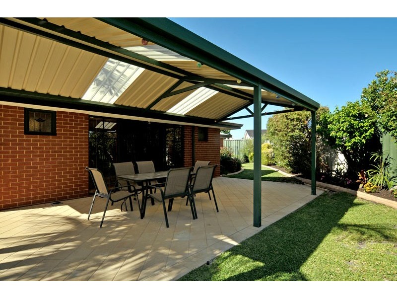 5A Gray Close, Kiara WA 6054