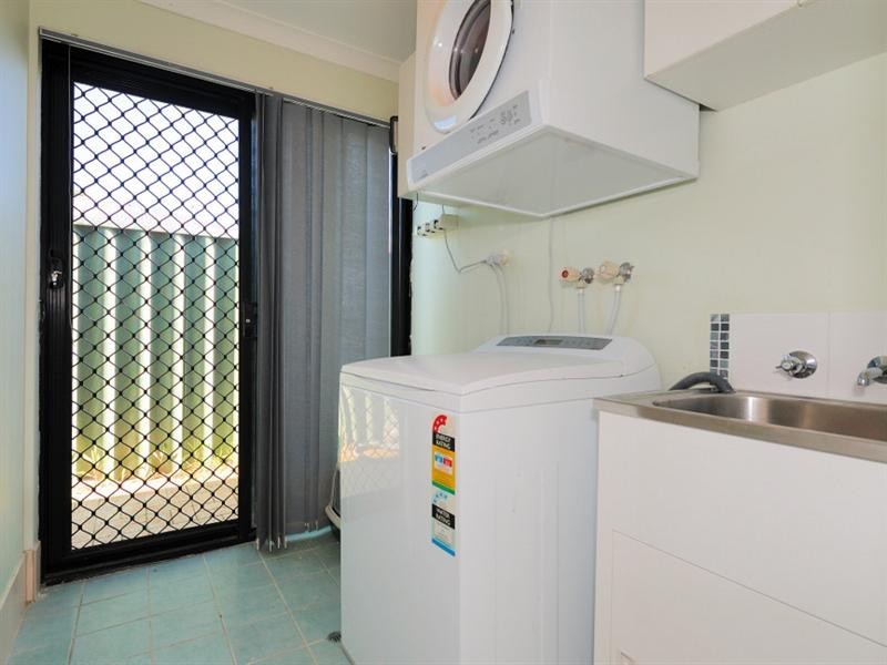 91 Bennett Street, Caversham WA 6055