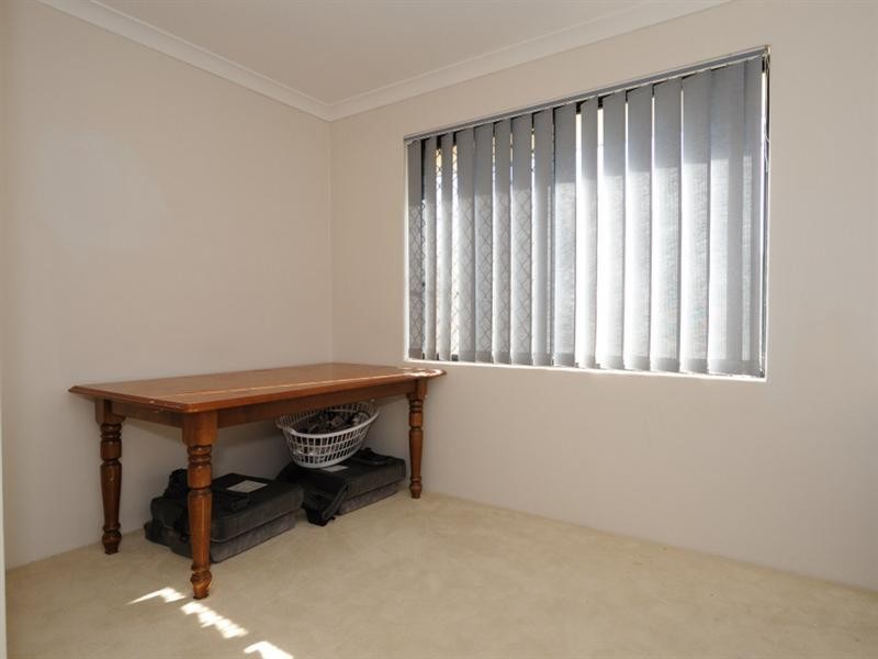 91 Bennett Street, Caversham WA 6055